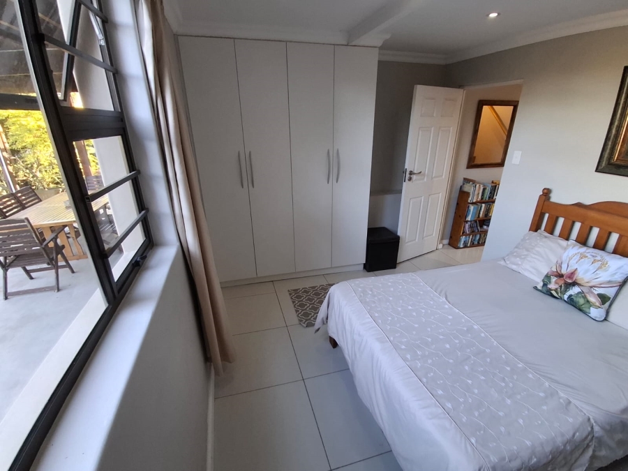 5 Bedroom Property for Sale in Nahoon Eastern Cape